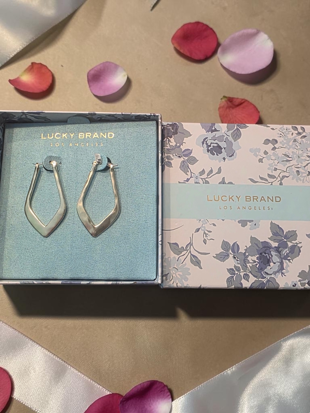 Lucky Brand Silver Tone Sculptural Hoop Earrings NIB